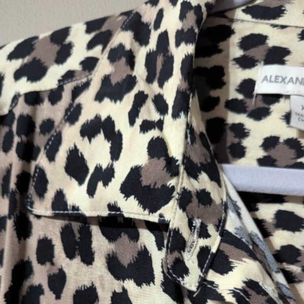 Alexander Jordan long sleeve XL leopard blouse